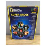 National Geographic Super Gross Chemistry Set - 45 Experiments - Brand New