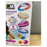 Cra-Z-Art Cra-Z-Loom - The Ultimate Rubber Band Loom - Brand New