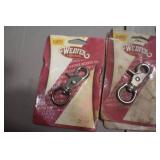 Slip knot, 2 Scissor snaps