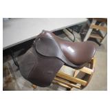 English Saddle