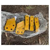 Wolverine Bucket Teeth +Side Teeth