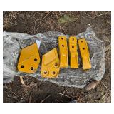 Wolverine Bucket Teeth +Side Teeth