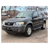 2006 FORD ESCAPE XLT *4x4 | No Accidents Reported* (NO RESERVE)