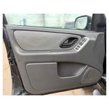 2006 FORD ESCAPE XLT *4x4 | No Accidents Reported* (NO RESERVE)