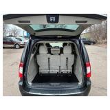 2011 CHRYSLER TOWN AND COUNTRY LIMITED (NO RESERVE)