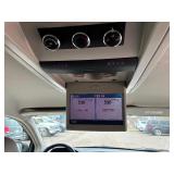 2011 CHRYSLER TOWN AND COUNTRY LIMITED (NO RESERVE)