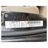 2011 CHRYSLER TOWN AND COUNTRY LIMITED (NO RESERVE)
