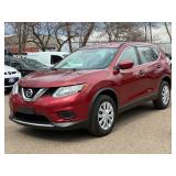 2016 NISSAN ROGUE S *All Wheel Drive | No Accidents Reported | 2 Owner* (NO RESERVE)