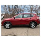 2016 NISSAN ROGUE S *All Wheel Drive | No Accidents Reported | 2 Owner* (NO RESERVE)