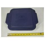 Lot of 2 Glass Food Storage Containers Snap Lid