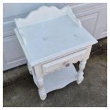 Vintage White Wood Nightstand End Table Scalloped Trim Drawer Shelf