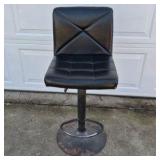 Modern Black Vinyl Swivel Bar Stool Tufted Back Adjustable Height Pedestal Base