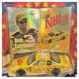 Winners Circle Dale Earnhardt Jr #3 NASCAR Diecast Car Double Platinum Nilla Wafers