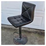 Modern Black Vinyl Swivel Bar Stool Tufted Back Adjustable Height Pedestal Base