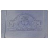 Lot of 2 Glass Food Storage Containers Snap Lid