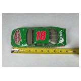 Bobby Labonte #18 Interstate Batteries NASCAR Diecast Car Green Racing Model
