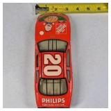 Tony Stewart #20 Home Depot NASCAR Diecast Car Orange MBNA Goodyear