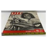 Vintage 1943 LIFE Magazine September 27 WWII Era Issue