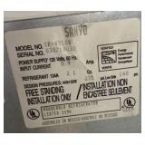 Sanyo Compact Mini Refrigerator White Single Door Fridge Adjustable Shelving