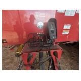 New Holland BR7060 Round Baler w/ AutoWrap - 2013 Model, 2996 kg