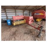 New Holland 570 Header & BR7060 Square Baler With Bale Kicker - Farm Equipment
