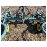 John Deere 702 Wheel Hay Rake - Green Farm Implement Made in Italy