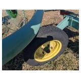 John Deere 702 Wheel Hay Rake - Green Farm Implement Made in Italy
