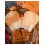 Western Saddle Floral Tooled Leather With Sheepskin Pad