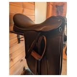 Dublin English Saddle - Black Leather with Stirrups & Straps