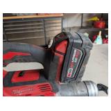 Milwaukee M18 Cordless Grease Gun with XC5.0 Battery