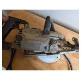 SKILSAW Model 77 7-1/4in Worm-Drive Circular Saw 120V 60Hz Ball Bearing