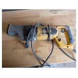 DeWalt DW309 Reciprocating Saw - 1-1/4 in Stroke, 120V, 10A, 2900 SPM