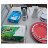 Assorted tableware