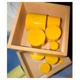 Montessori play