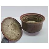 Excellent Mid Century Signed Studio Art Pottery footed Bowl w/Lid
