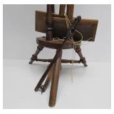 Early Primitive Sewing Wheel