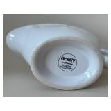 Gallery Le Provence Creamer & Sauce Boat Set (3-Piece) - Tabletops Unlimited China