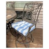 Round Mosaic Tile Outdoor Table with 4 Iron Chairs & Cushions