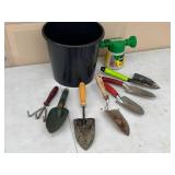 Miracle-Gro Garden Feeder with Assorted Garden Hand Tools in Bucket