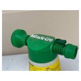 Miracle-Gro Garden Feeder with Assorted Garden Hand Tools in Bucket