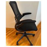 Ergonomic Black Mesh Office Chair - Adjustable Armrests, Tilt, Height