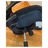 Ergonomic Black Mesh Office Chair - Adjustable Armrests, Tilt, Height