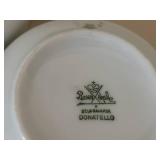 Rosenthal Donatello Selb Bavaria Gravy Boat with 3 Teacups & Saucers