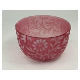 Fenton L.G. Smith Daisy & Fern Bowl