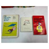 Vintage Charlie Brown Peanuts Book Lot with Bookends