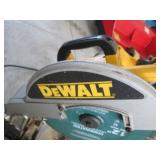 DEWALT 12" Compound Miter Saw - Bevel & Miter Scales, Used