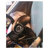 Car Care Bundle in Bin: Meguiar