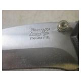 (CNTR) 2 Folding Knives...