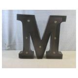 (EC1) Metal Lightup Letter "M" Deco...