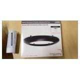 19 Sylvania substitube dulux GX23 bulb and 1 Ultra recessed & surface mounted kit trim